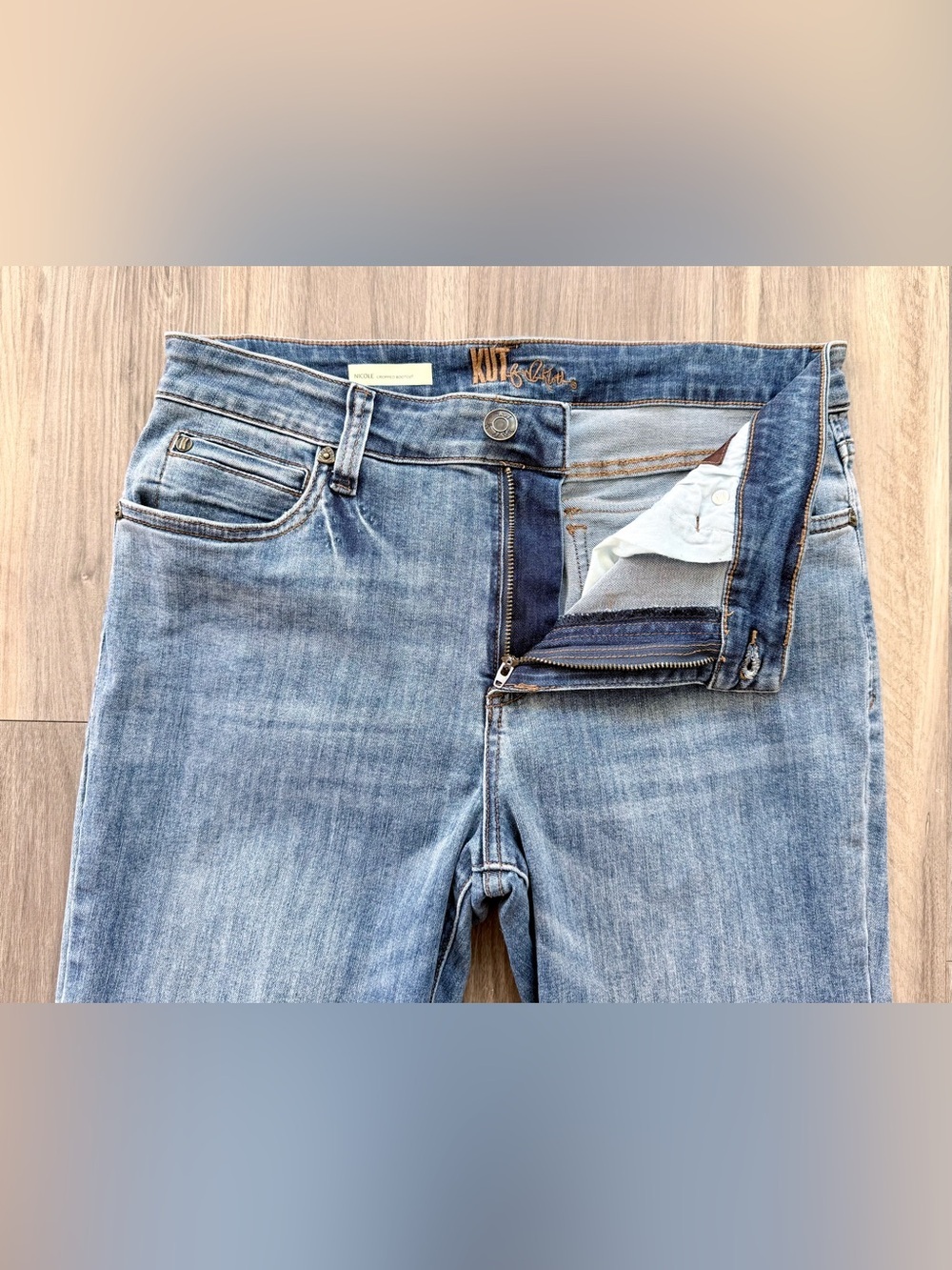 KUT from the Kloth Nicole Cropped Bootcut Jeans Size 12 - Picture 4 of 13